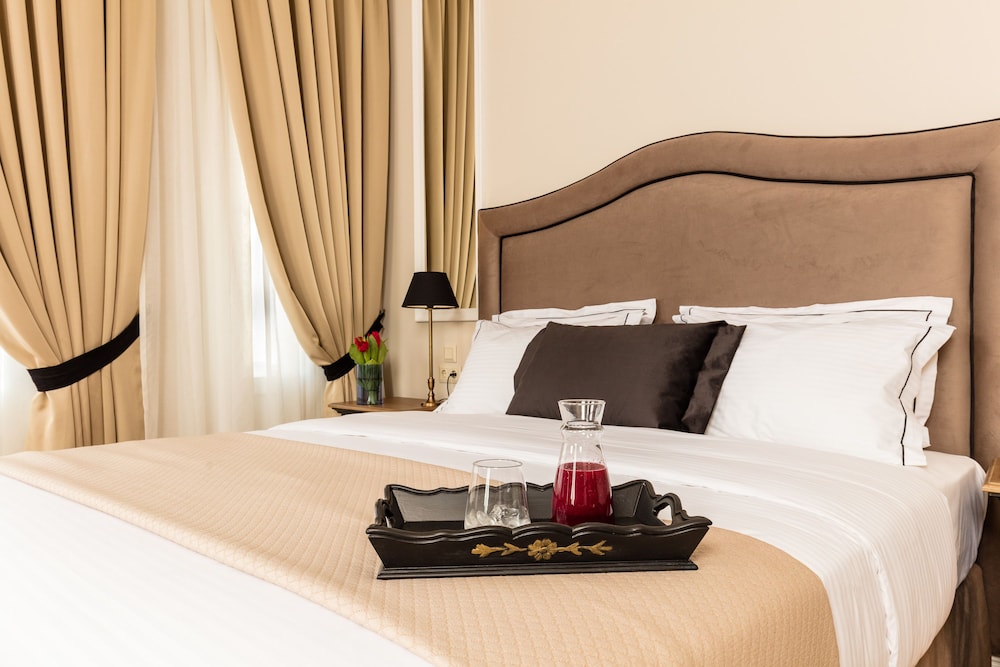 Athens Mansion Luxury Suites 14