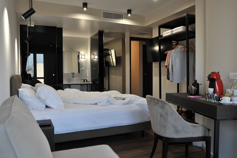 B4B Athens 365 Hotel 3