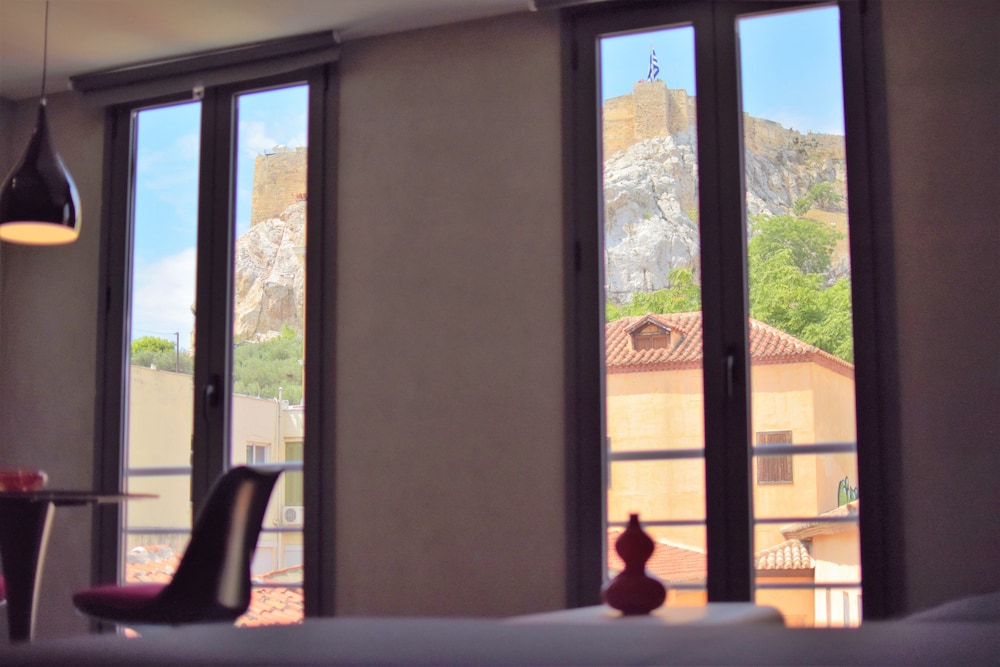 101 Adrianou Luxury Urban Stay 11