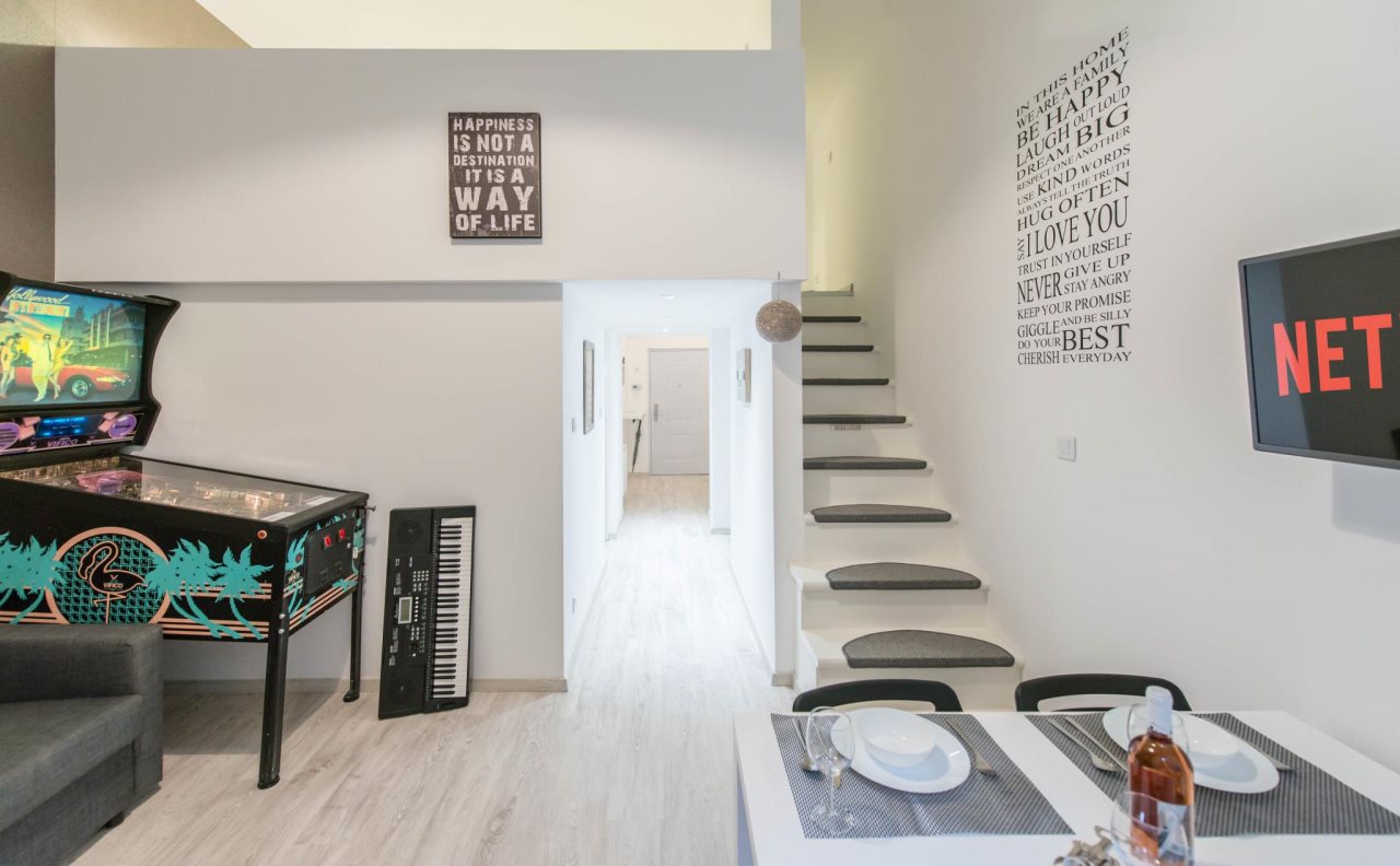 Happy Home Budapest Joy 5