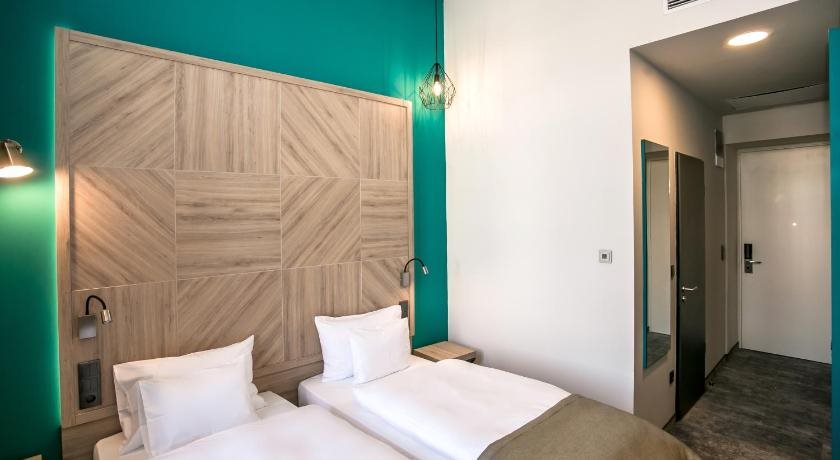 T62 Hotel 18