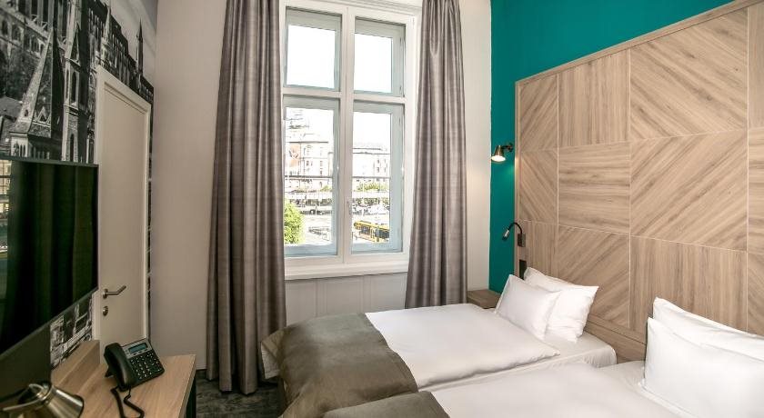 T62 Hotel 8