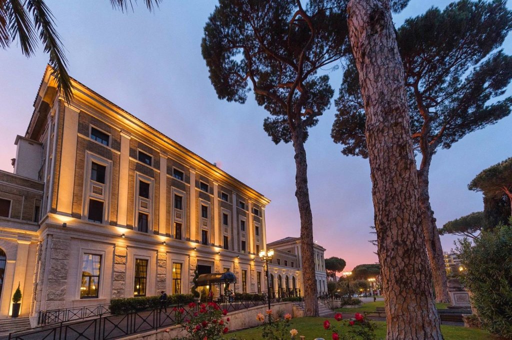 TH Roma - Carpegna Palace 24