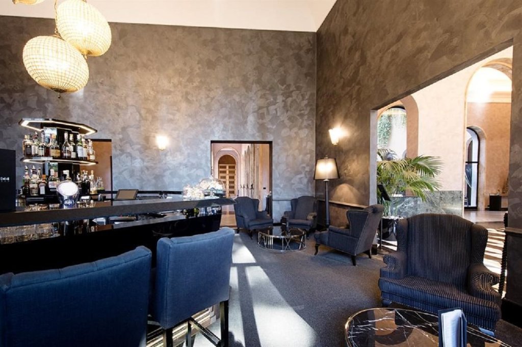 TH Roma - Carpegna Palace 7
