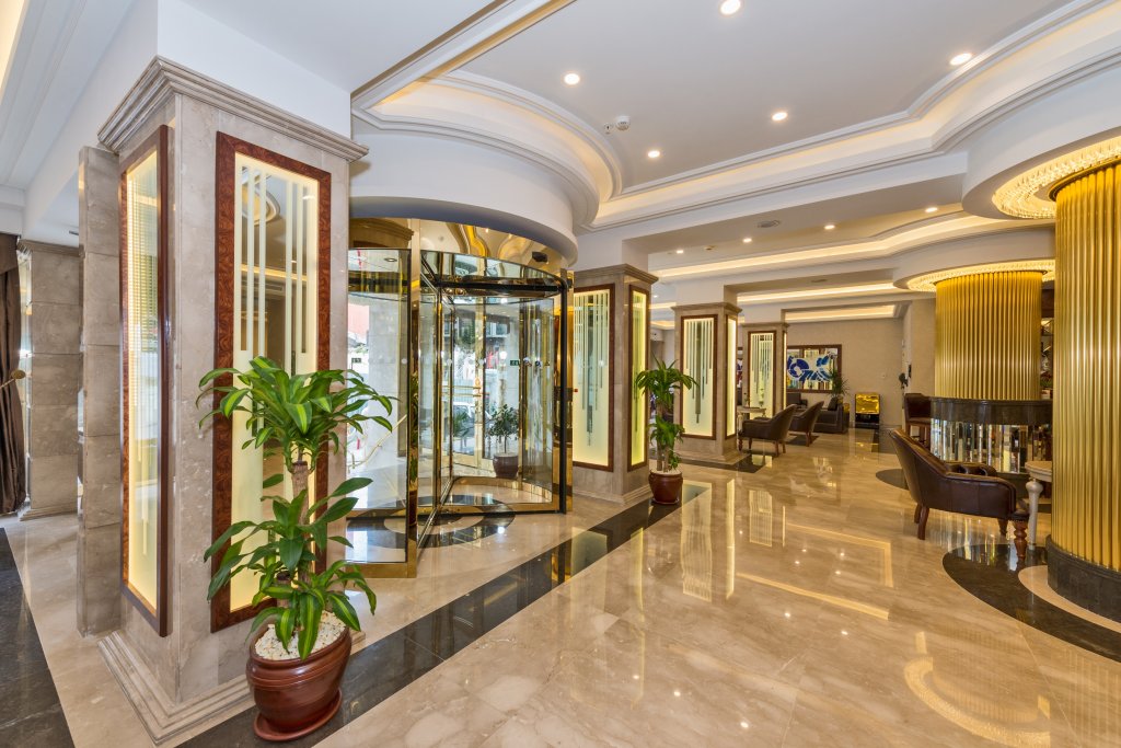 Glorious Hotel 6