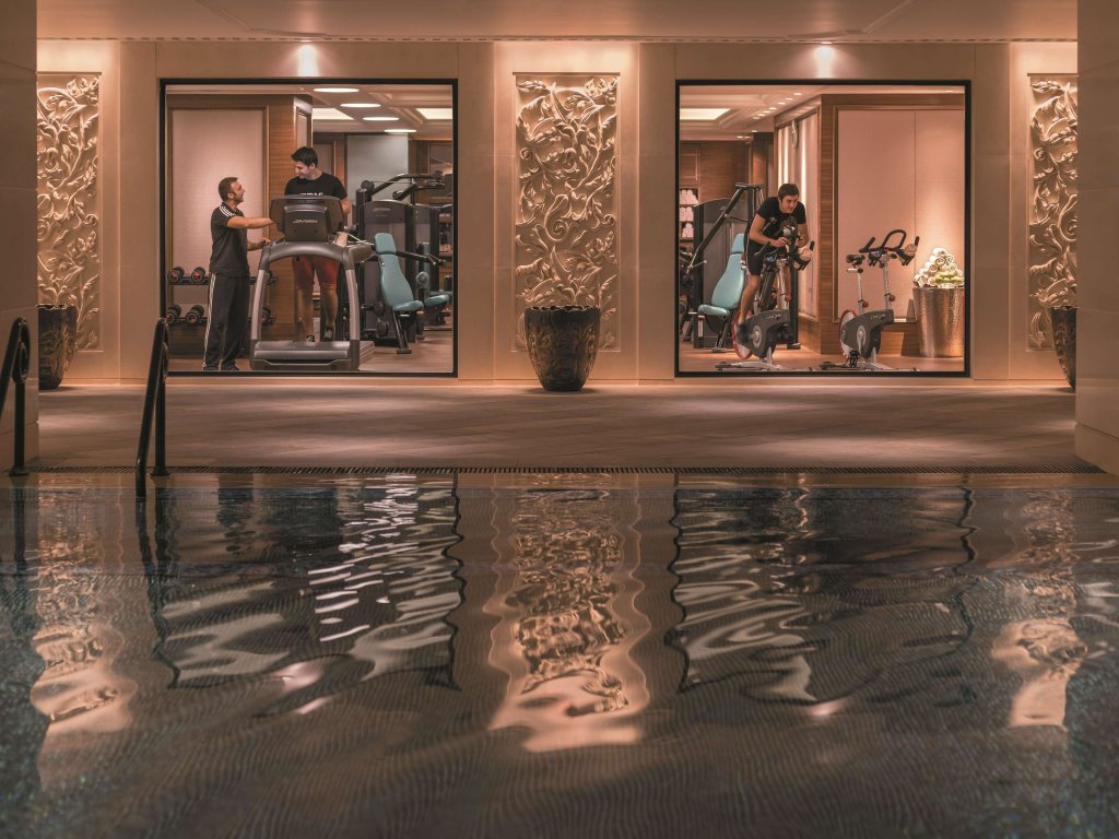 Shangri-La Bosphorus, Istanbul 23