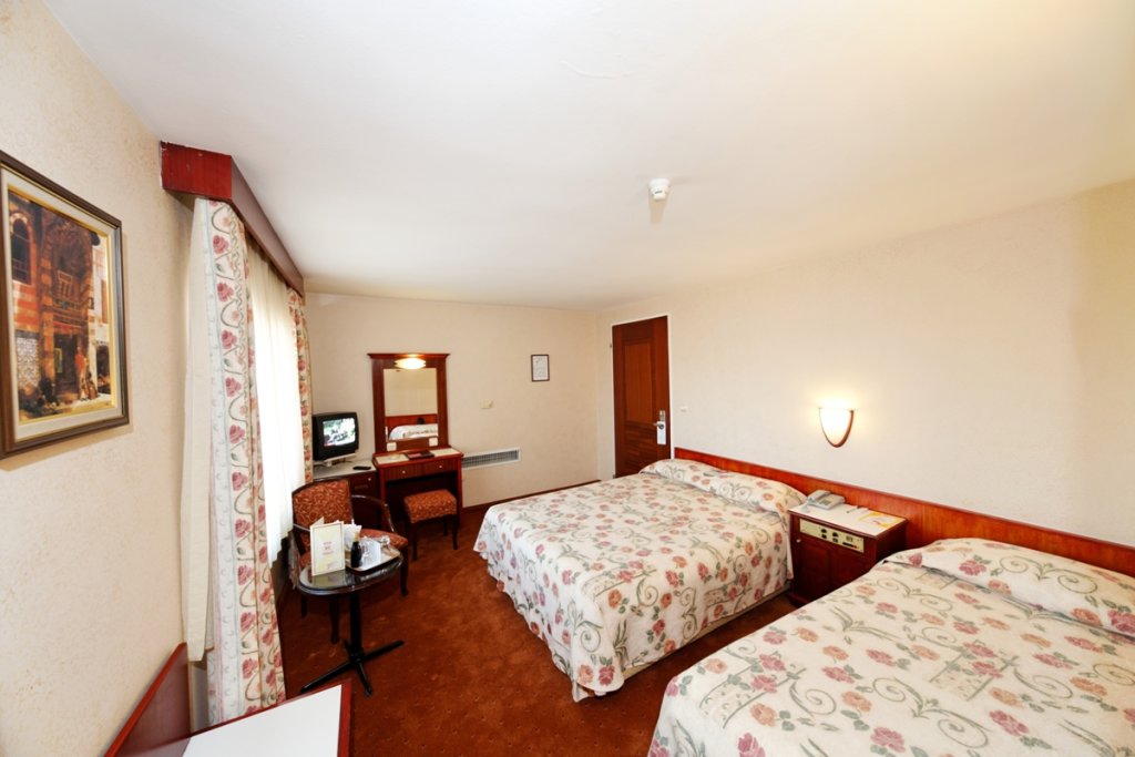 Yigitalp Hotel 3
