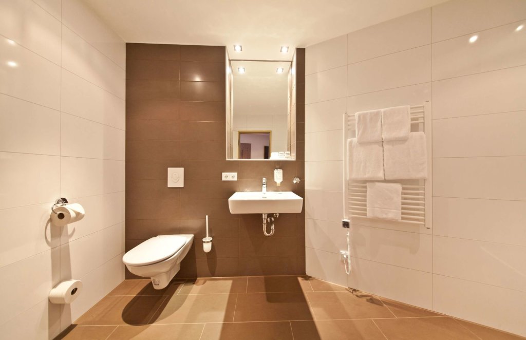 Novum Hotel Madison Düsseldorf Hauptbahnhof 13