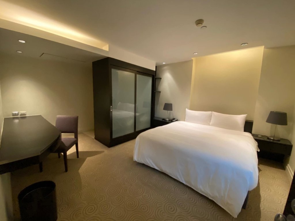 Siri Sathorn Bangkok by UHG 20