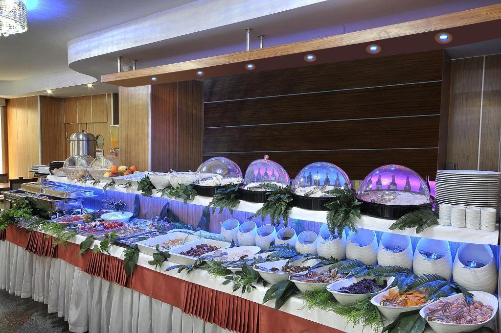Rhiss Hotel Bostanci 18