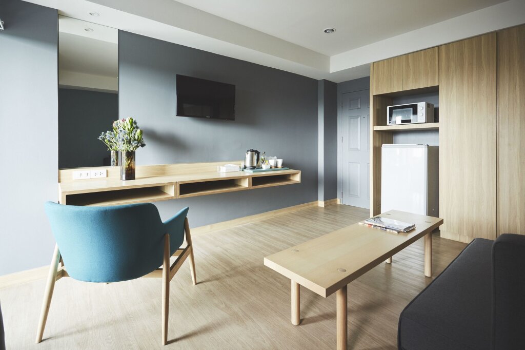 Theorie Hotel Sukhumvit 107 by Tolani 11