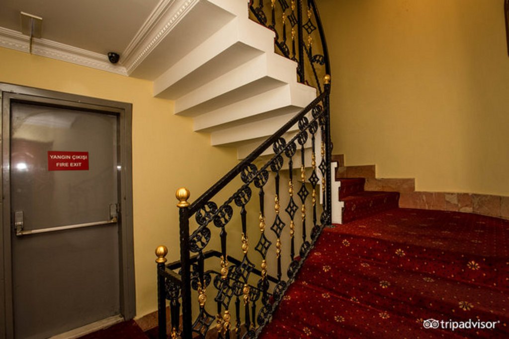 Hotel Agan 7