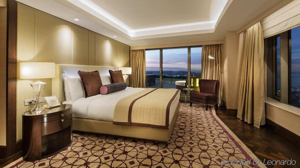 Conrad Istanbul Bosphorus 20