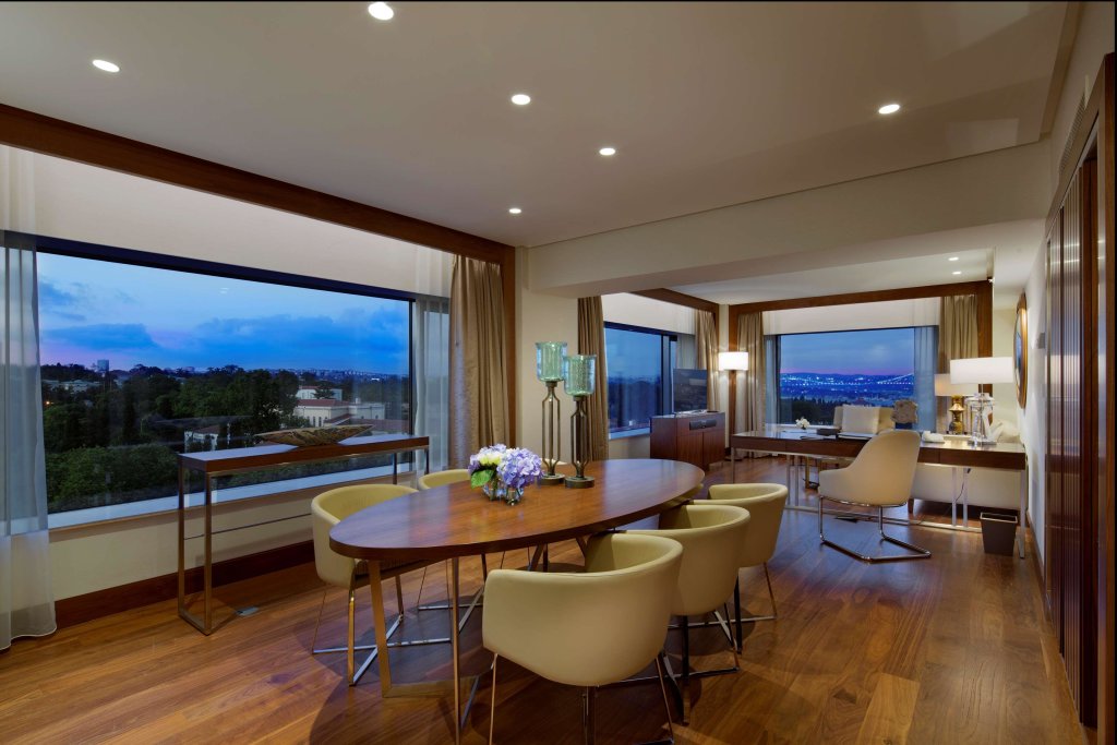 Conrad Istanbul Bosphorus 7