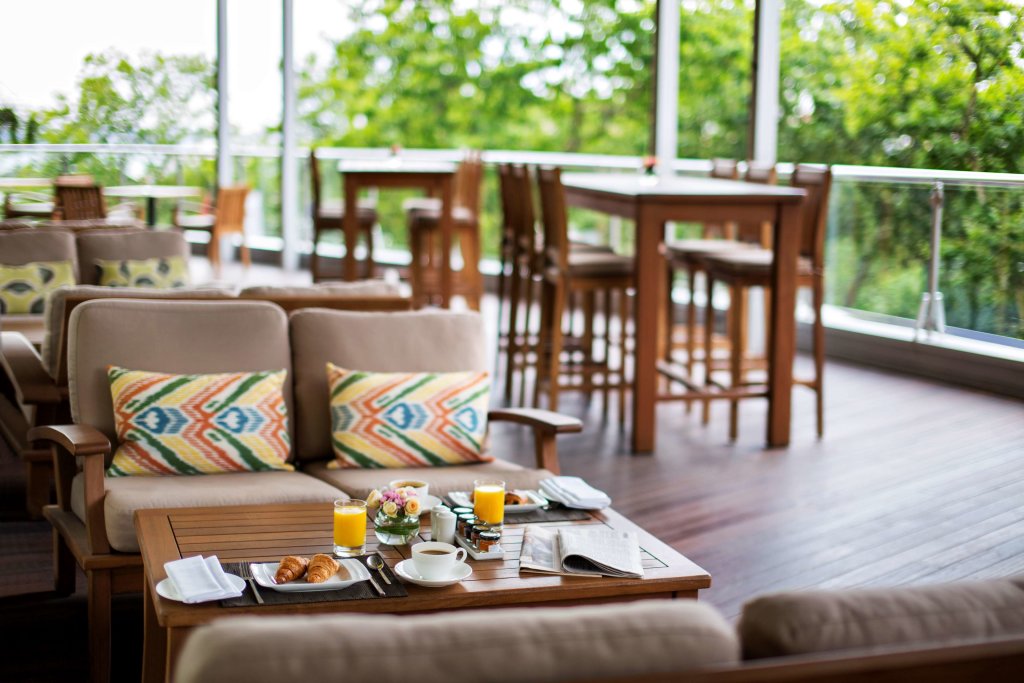 Conrad Istanbul Bosphorus 8