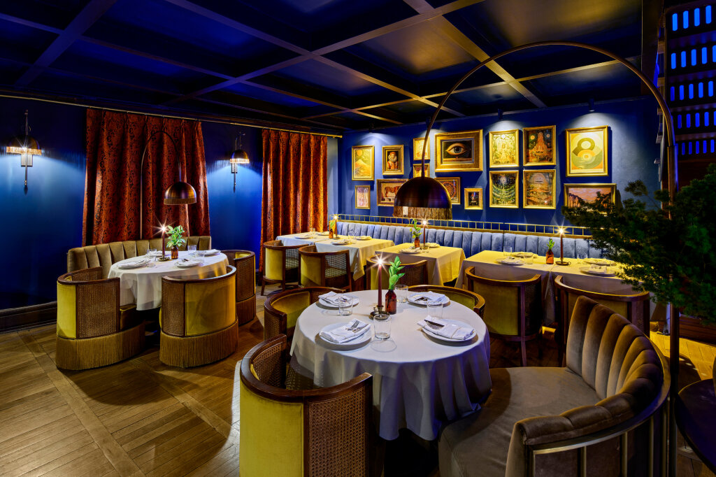 Mr CAS Hotels - Special Class 9