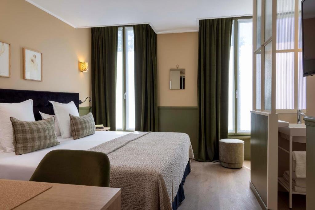 Le Petit Beaumarchais Hotel & Spa 16