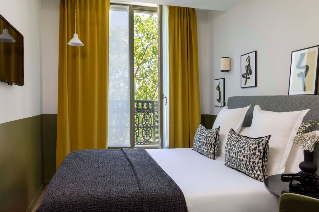 Le Petit Beaumarchais Hotel & Spa 24