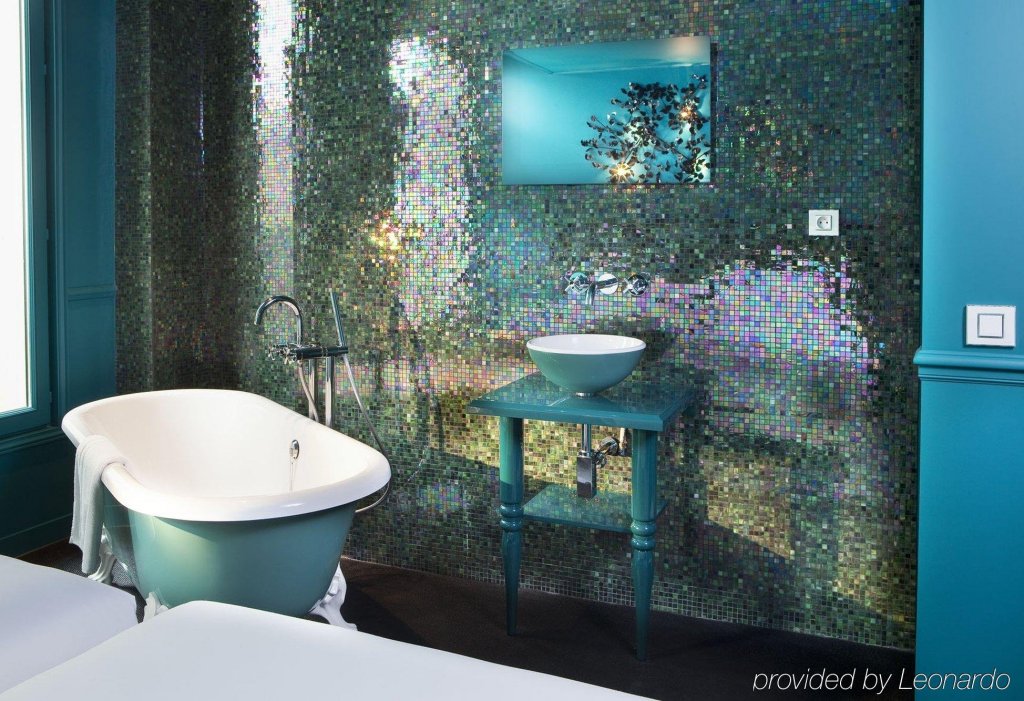 Le Petit Beaumarchais Hotel & Spa 6