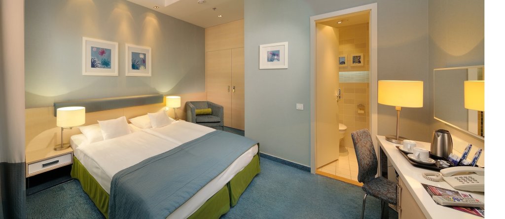 Atrium Fashion Hotel 10