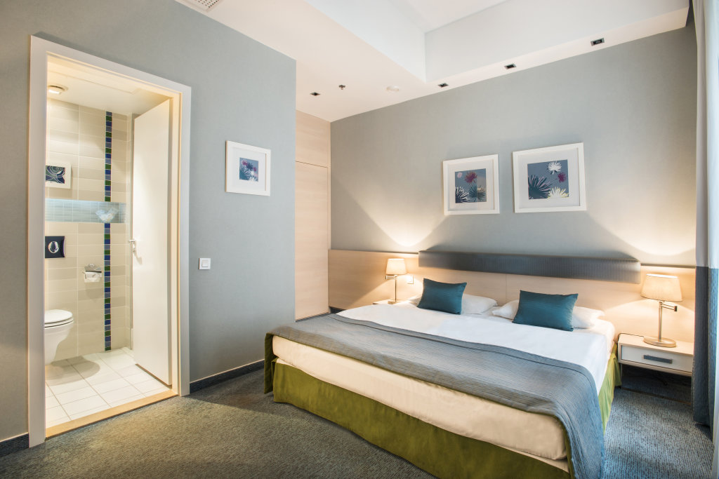 Atrium Fashion Hotel 22