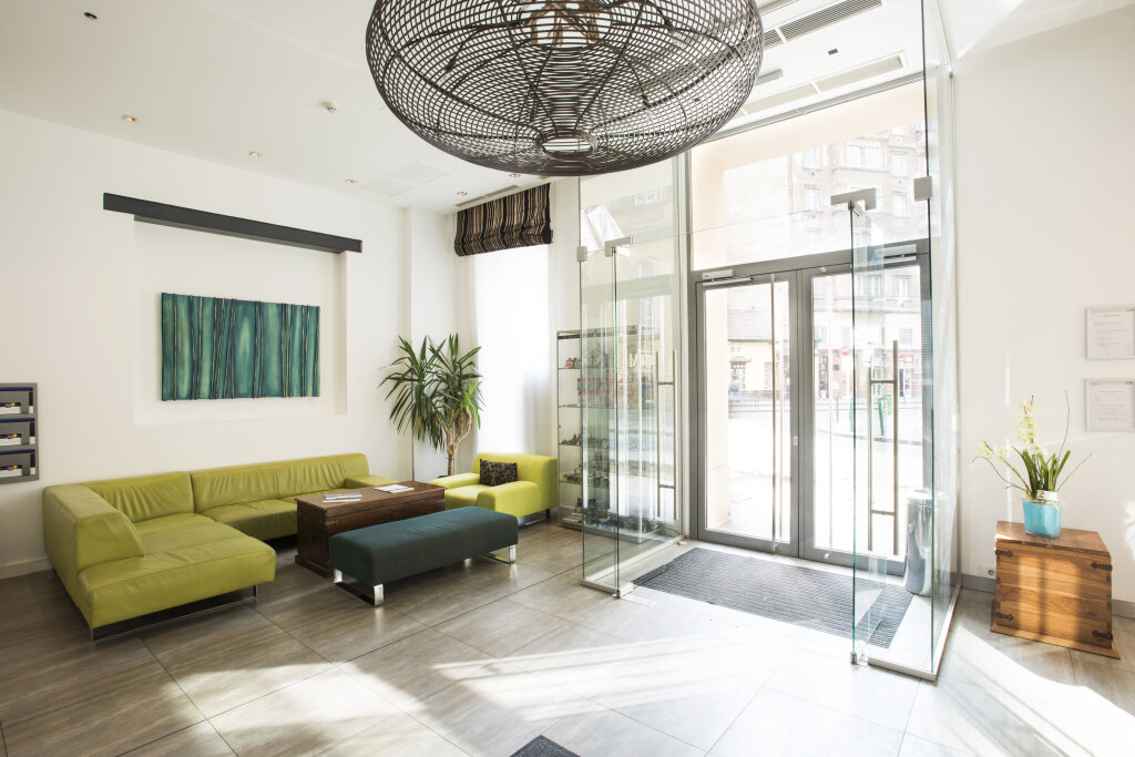 Atrium Fashion Hotel 23