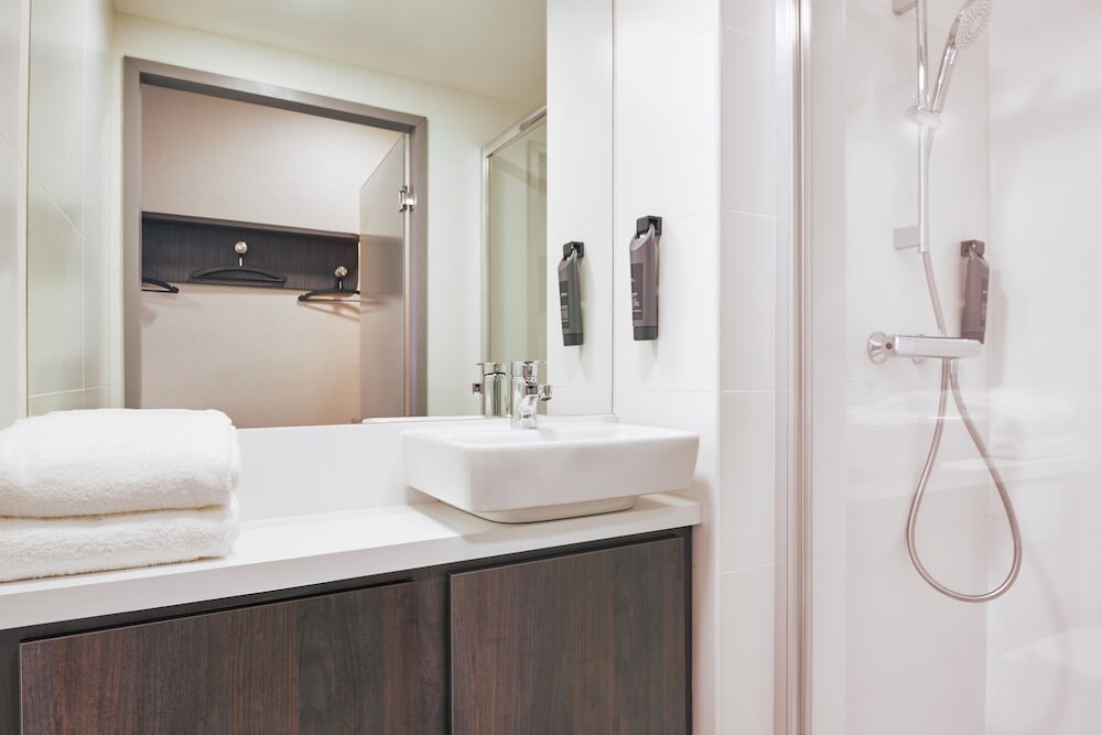 easyHotel Paris Charles de Gaulle 13
