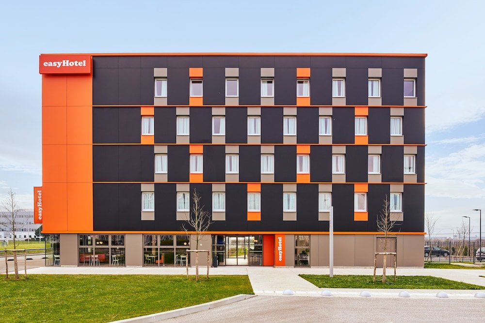 easyHotel Paris Charles de Gaulle 16
