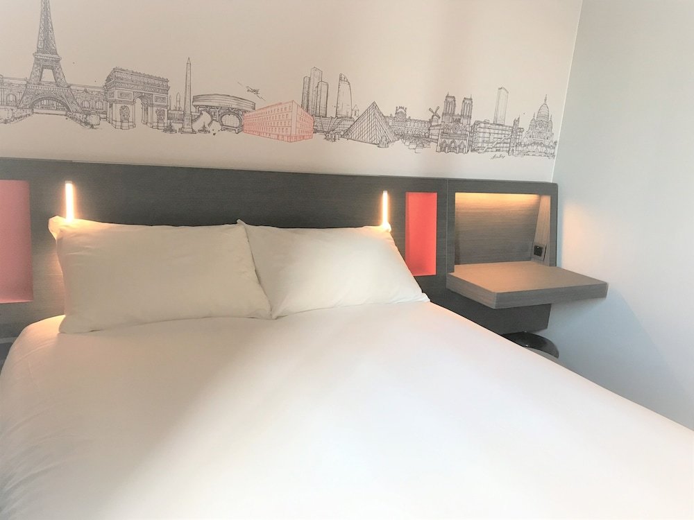 easyHotel Paris Charles de Gaulle 4