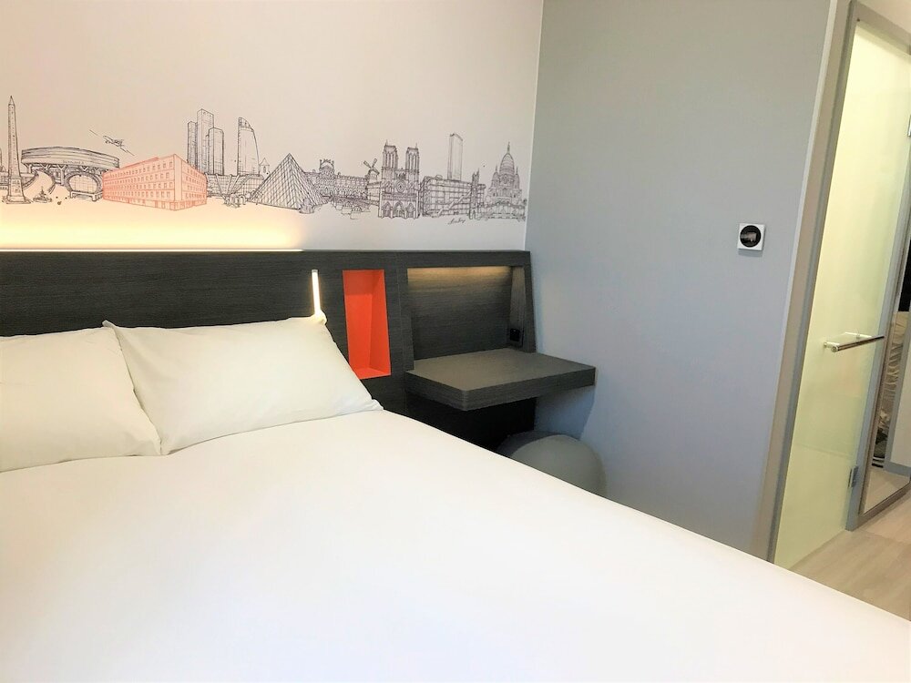 easyHotel Paris Charles de Gaulle 5