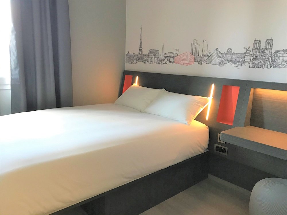 easyHotel Paris Charles de Gaulle 6