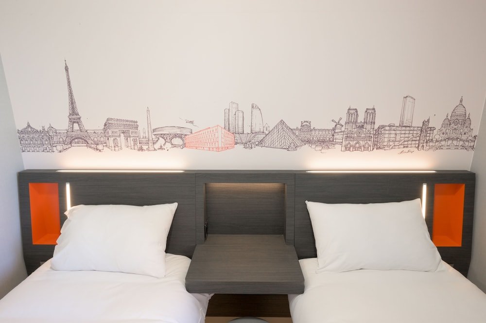 easyHotel Paris Charles de Gaulle 7