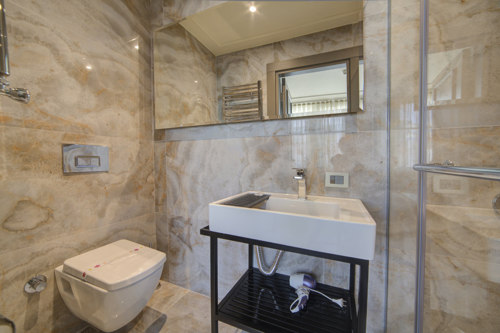 Taksim Premium Hotel 7