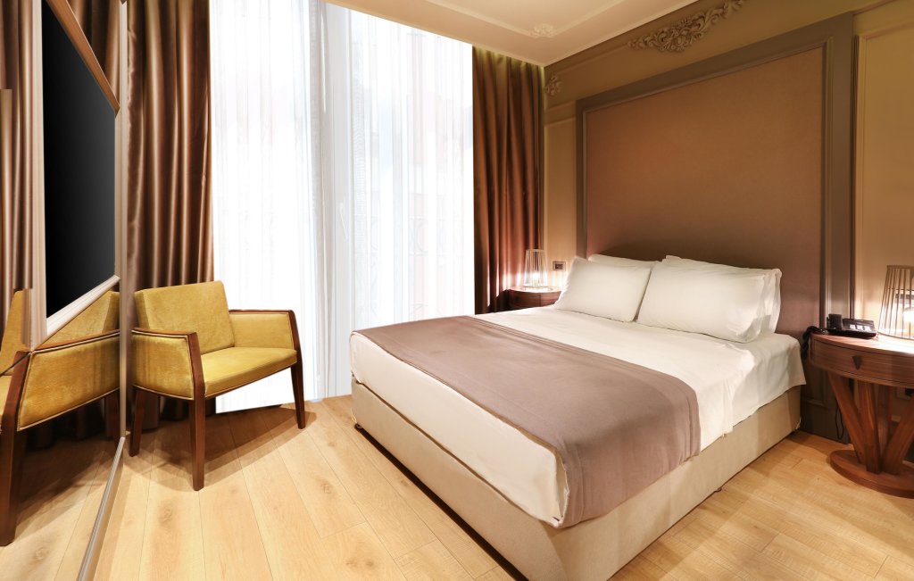 Taksim Premium Hotel 9