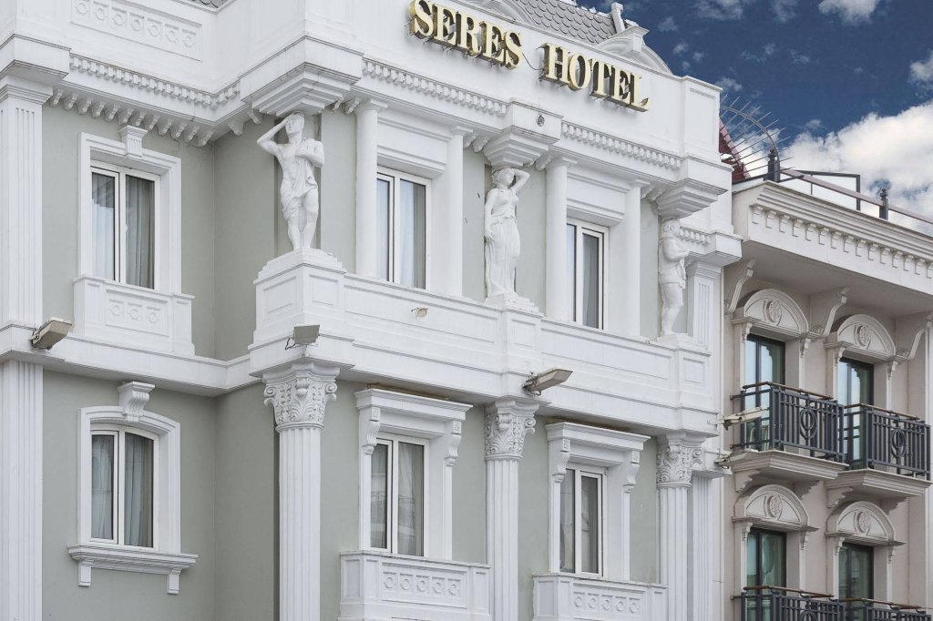 Seres Hotel 1