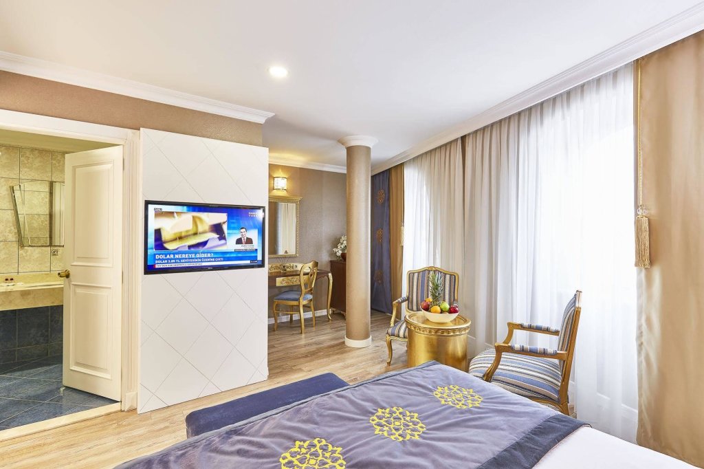 Seres Hotel 10