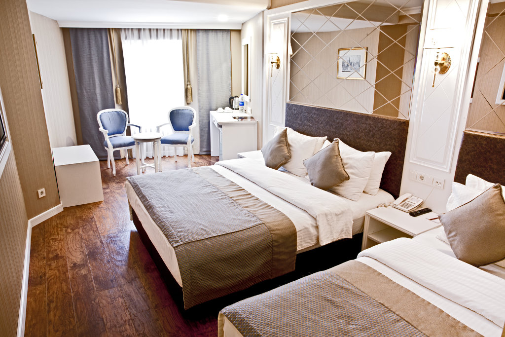Seres Hotel 22