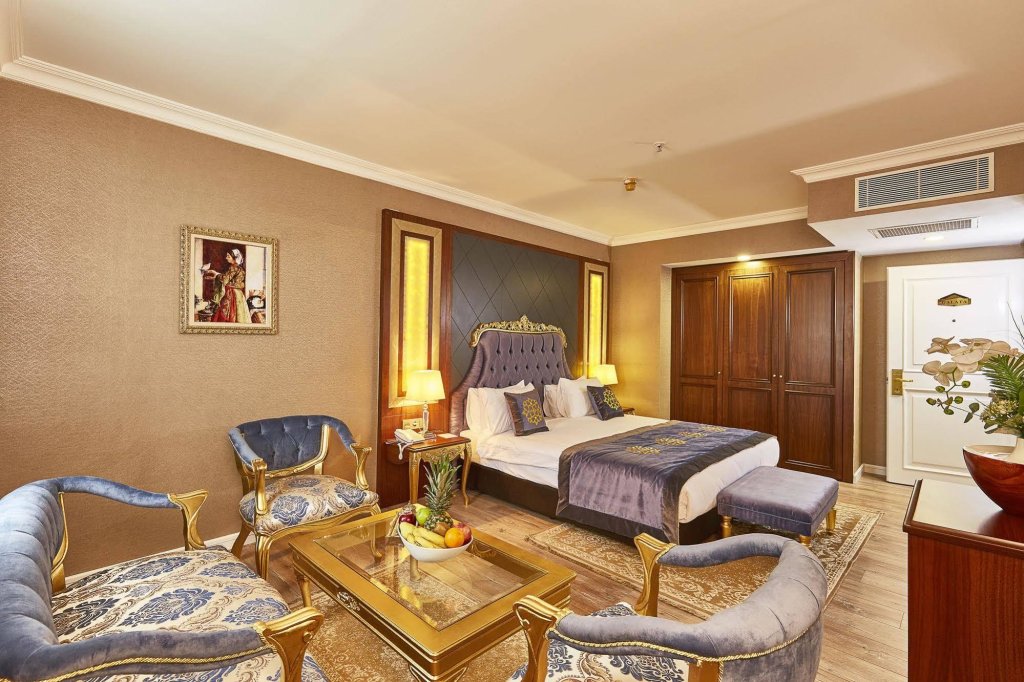 Seres Hotel 8