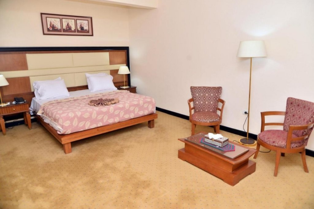 Paradise Home City Stars Hotel 10