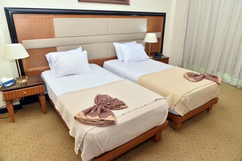 Paradise Home City Stars Hotel 8