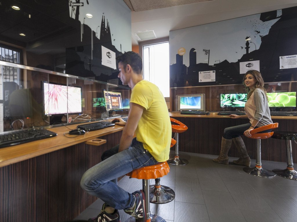 Urbany Hostels Barcelona 10