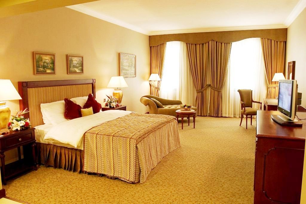 Royal Ascot Hotel 9