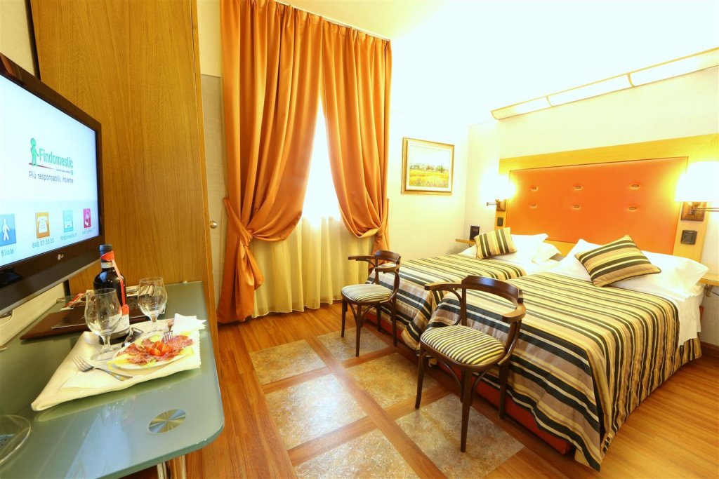 Hotel St. George 13