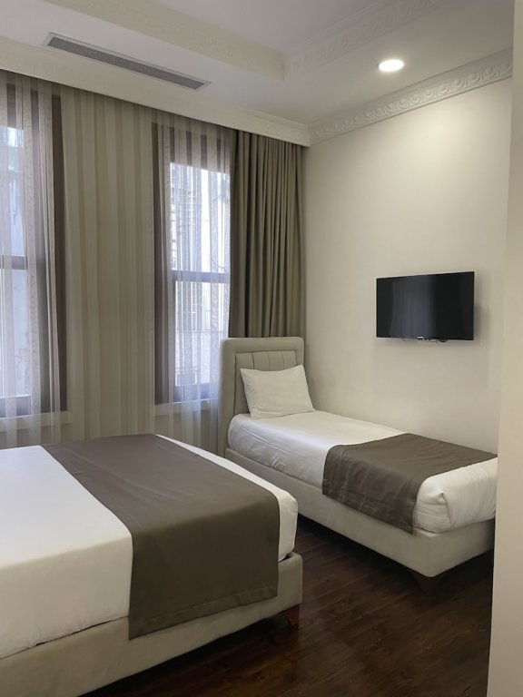 Nusret Bey Hotel 1