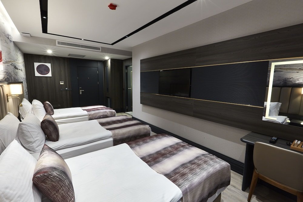 Ramada by Wyndham Istanbul Umraniye 4