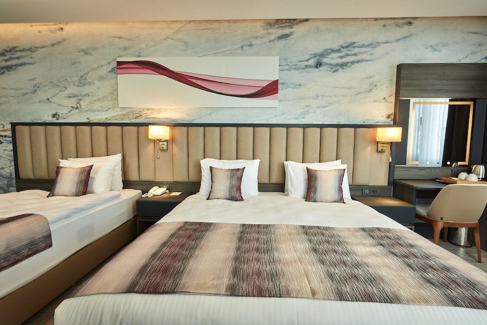Ramada by Wyndham Istanbul Umraniye 6