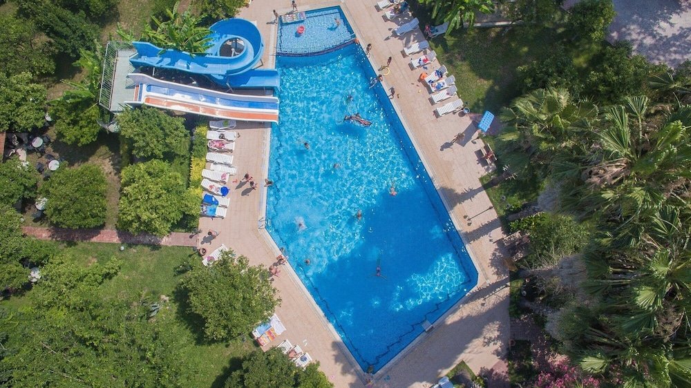 Belcan Hotel 12