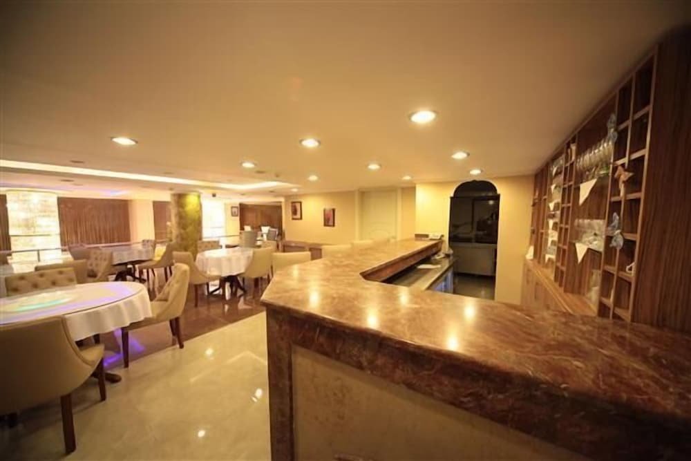Simper Hotel 14