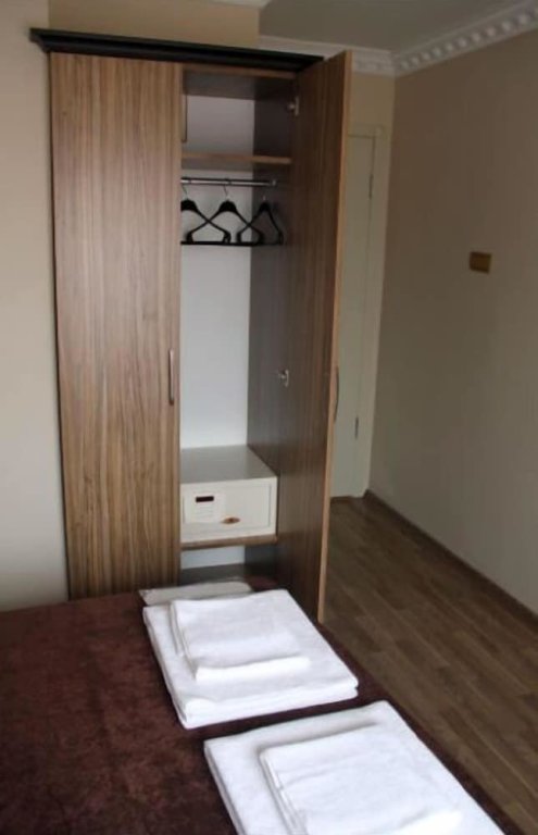 Simper Hotel 5