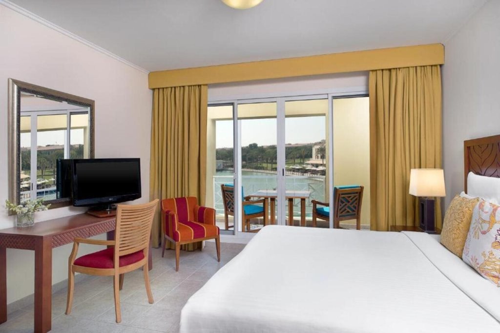 Copthorne Lakeview Hotel, Green Community 4